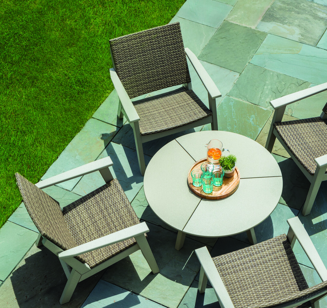 Dex Round Chat Table