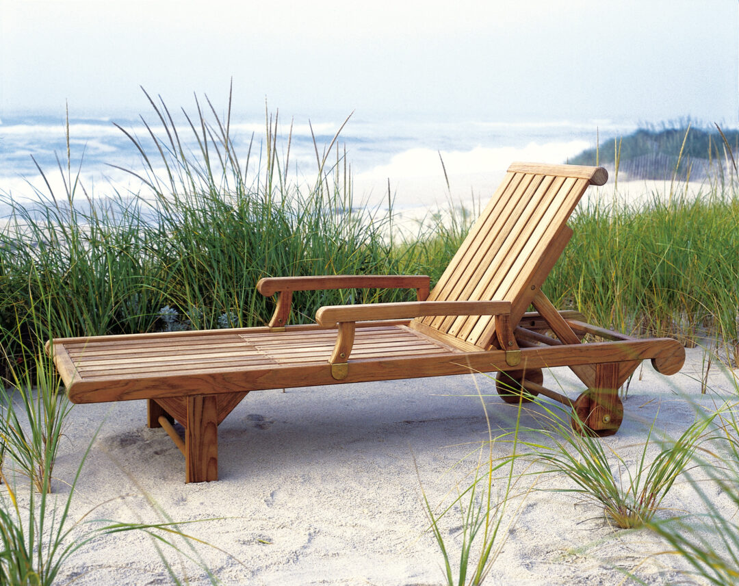 Nantucket Chaise